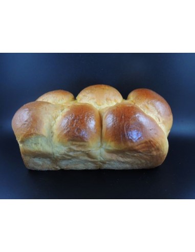 BRIOCHE NATURE SANS GLACAGE .