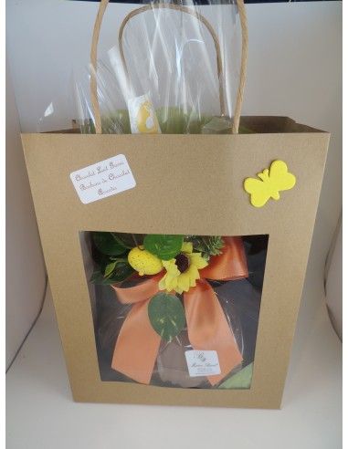 GRAND OEUF  LAIT REF 200 GARNI DE BONBONS DE...