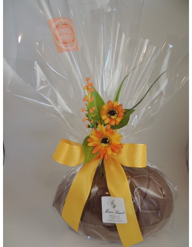 OEUF 240 PM LAIT GARNI BONBONS DE CHOCOLAT DANS...